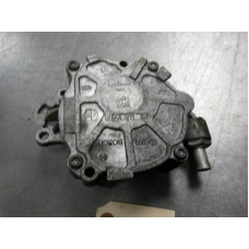 111C002 Vacuum Pump For 12-14 Volkswagen Passat  2.0 03L145100